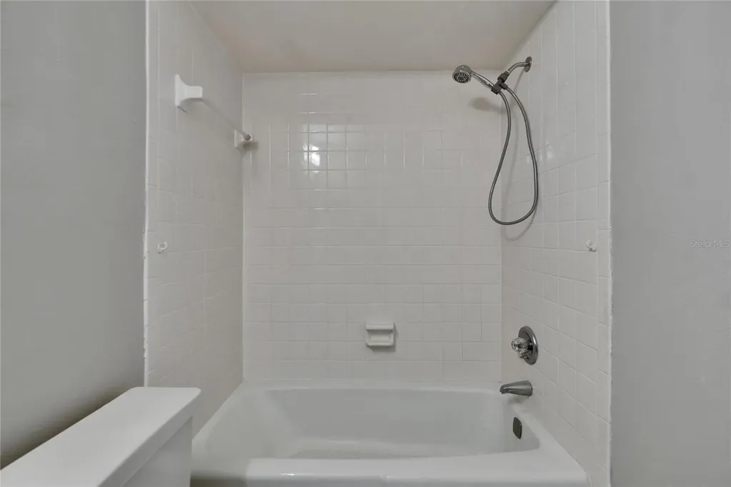 814 Seabreeze Drive Ruskin FL 33570