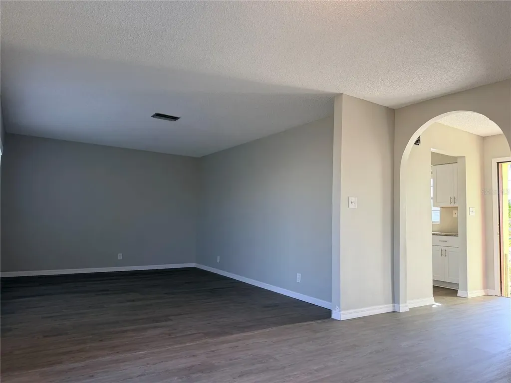 814 Seabreeze Drive Ruskin FL 33570