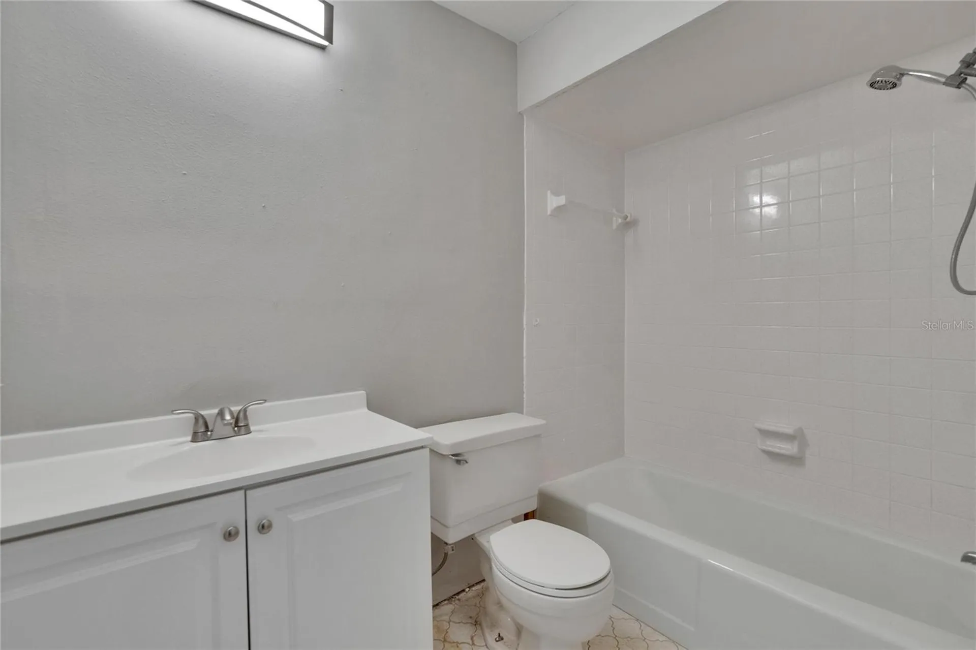 814 Seabreeze Drive Ruskin FL 33570
