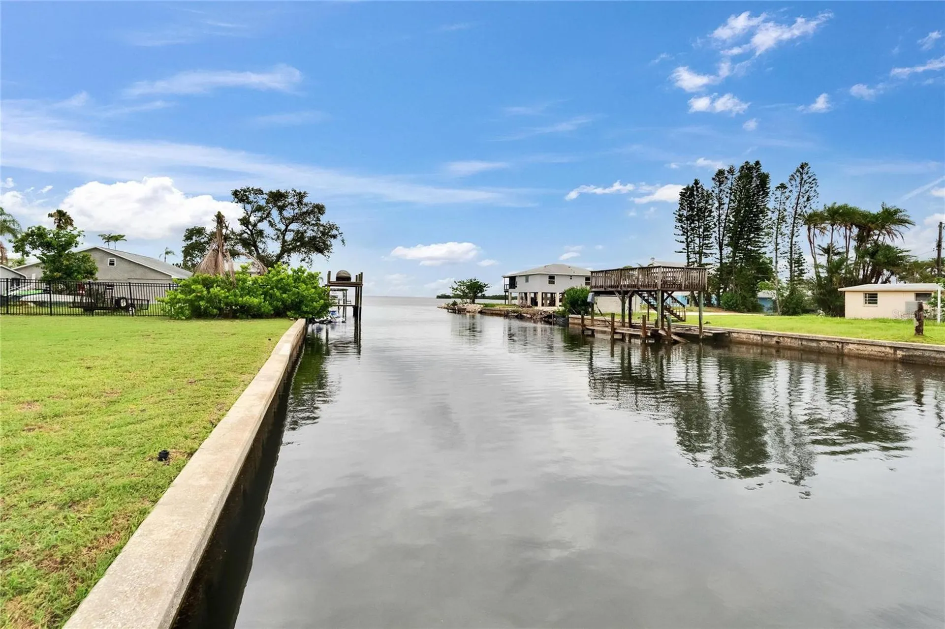 814 Seabreeze Drive Ruskin FL 33570