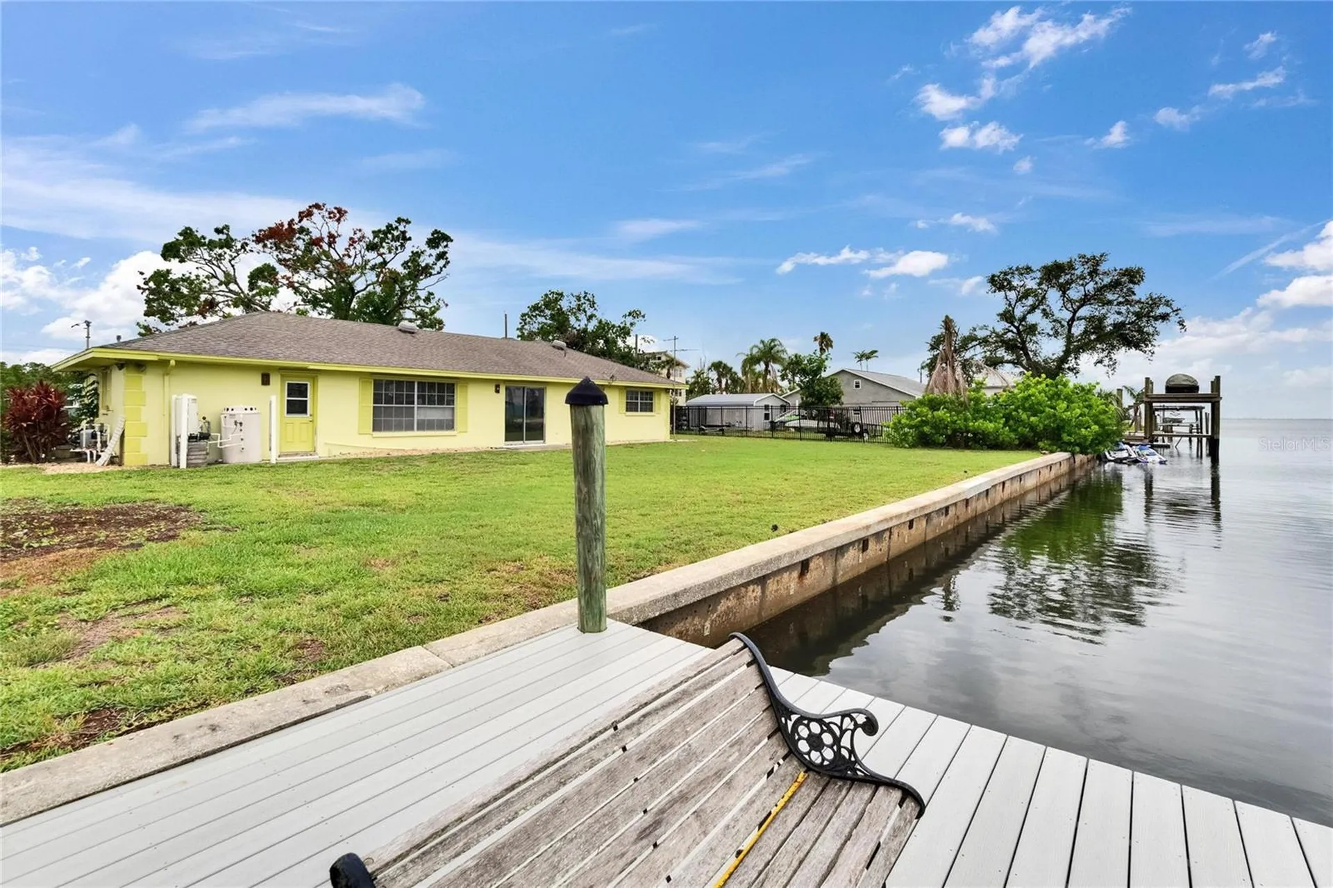 814 Seabreeze Drive Ruskin FL 33570