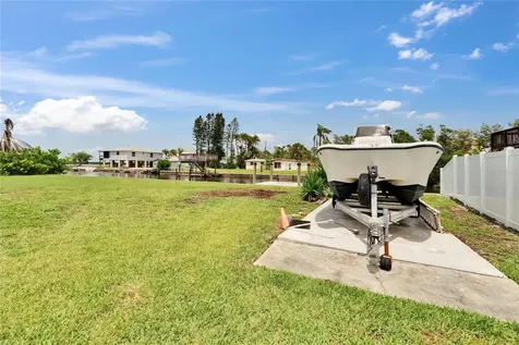 814 Seabreeze Drive Ruskin FL 33570
