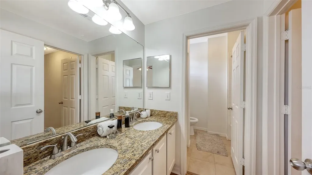 5001 Baraldi Circle Sarasota FL 34235