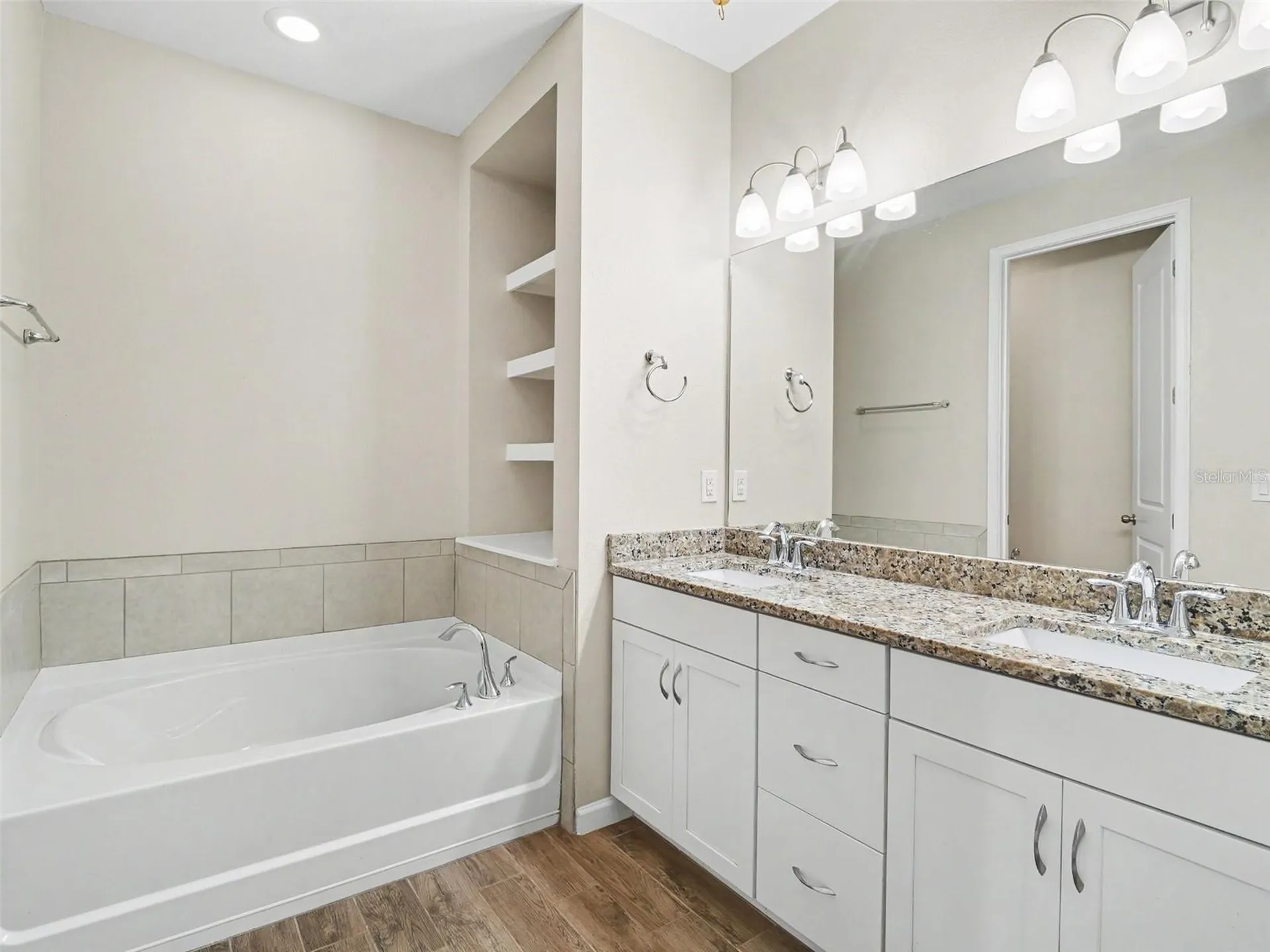 11733 Meadowgate Place Bradenton FL 34211