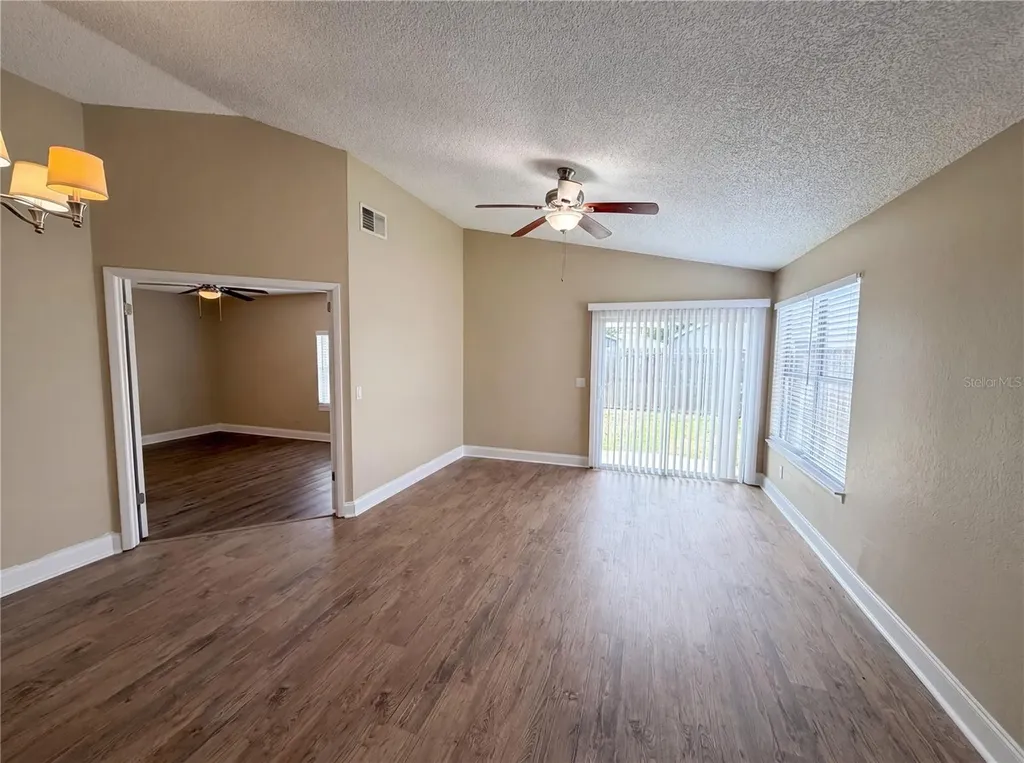 5447 Blueberry Drive Orlando FL 32811