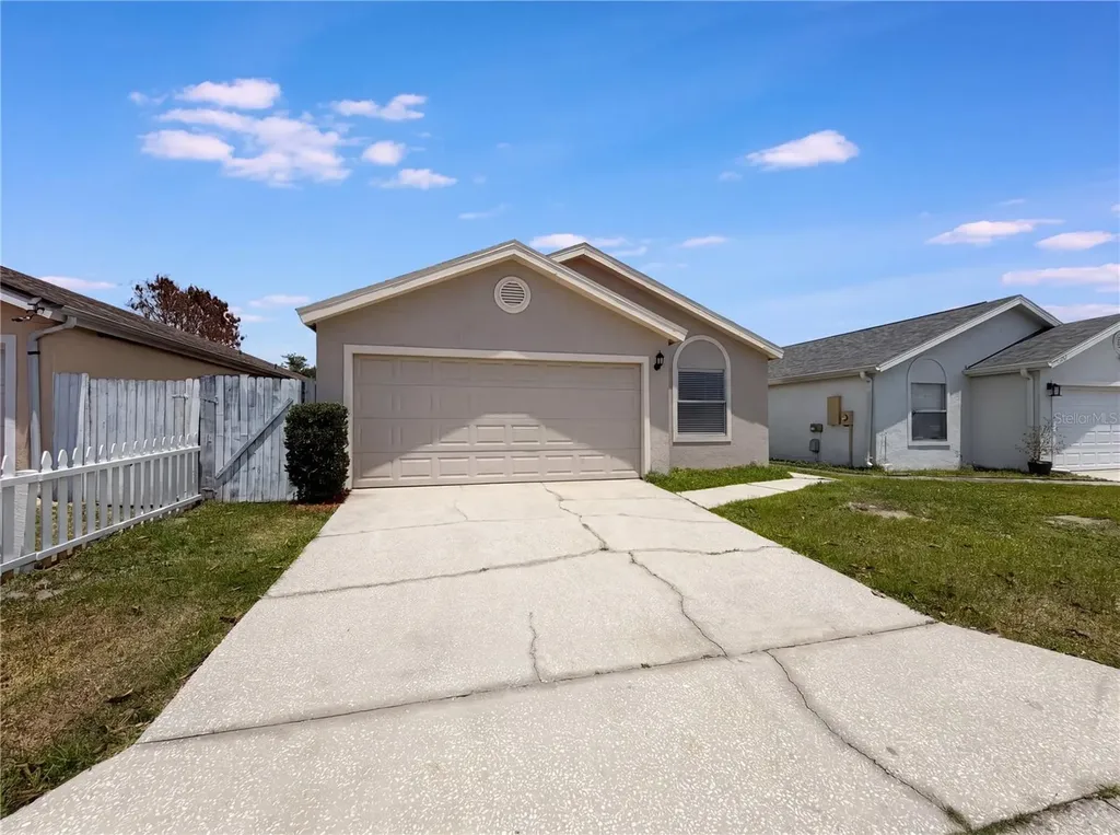 5447 Blueberry Drive Orlando FL 32811
