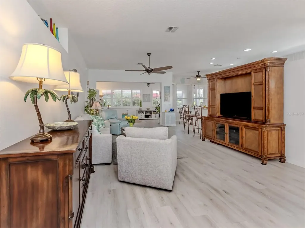 1102 Southlake Court Venice FL 34285