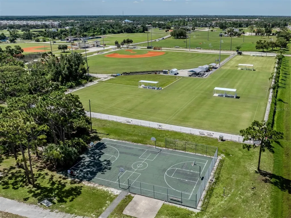 1102 Southlake Court Venice FL 34285