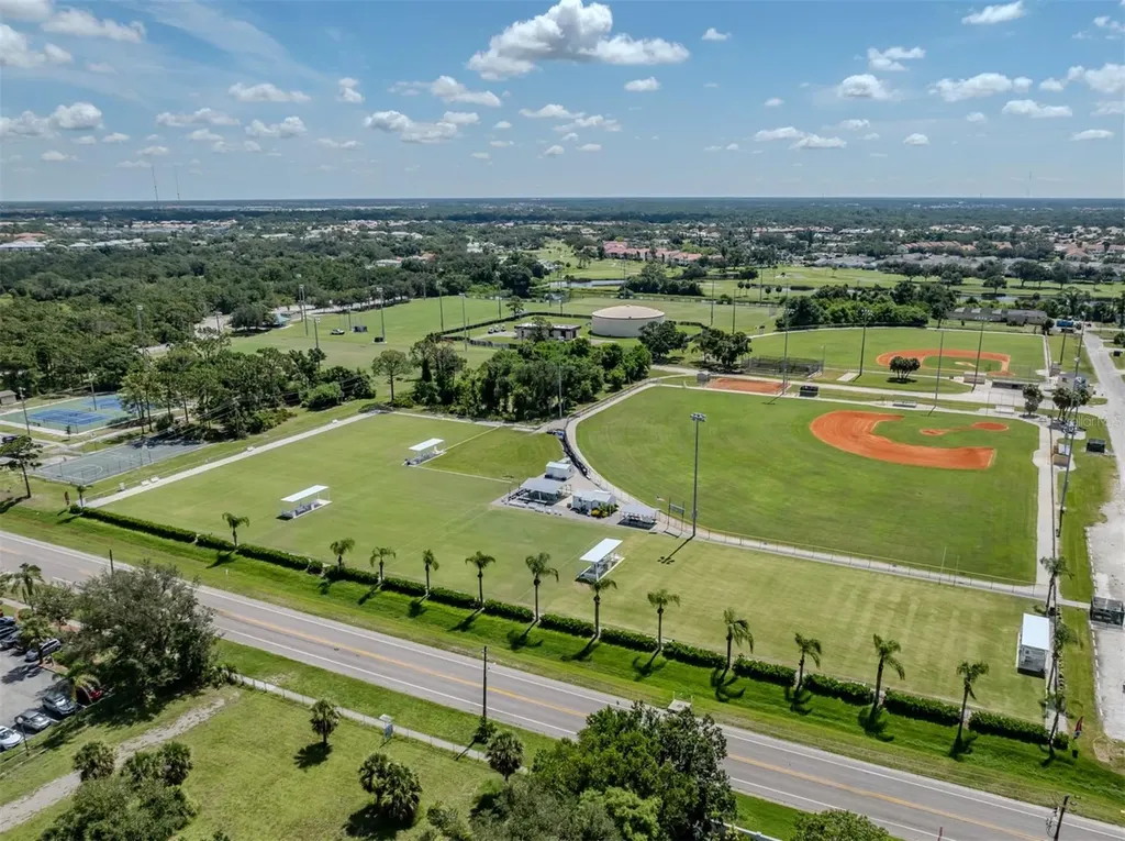 1102 Southlake Court Venice FL 34285