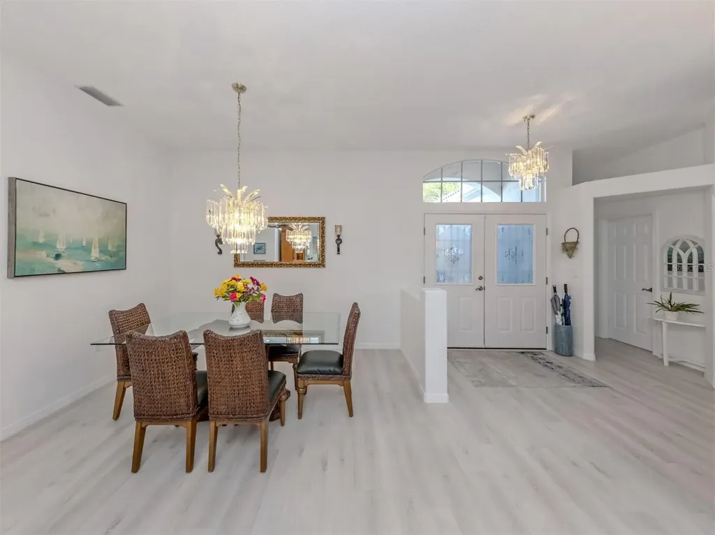 1102 Southlake Court Venice FL 34285