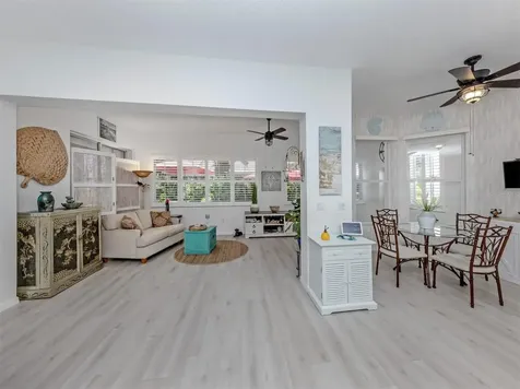 1102 Southlake Court Venice FL 34285