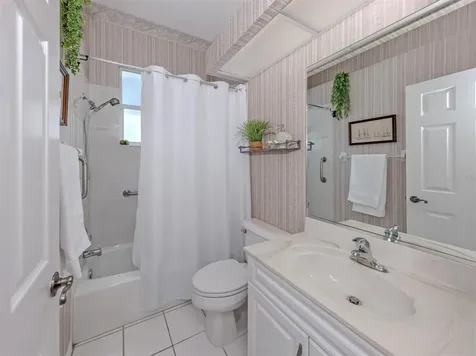 1102 Southlake Court Venice FL 34285