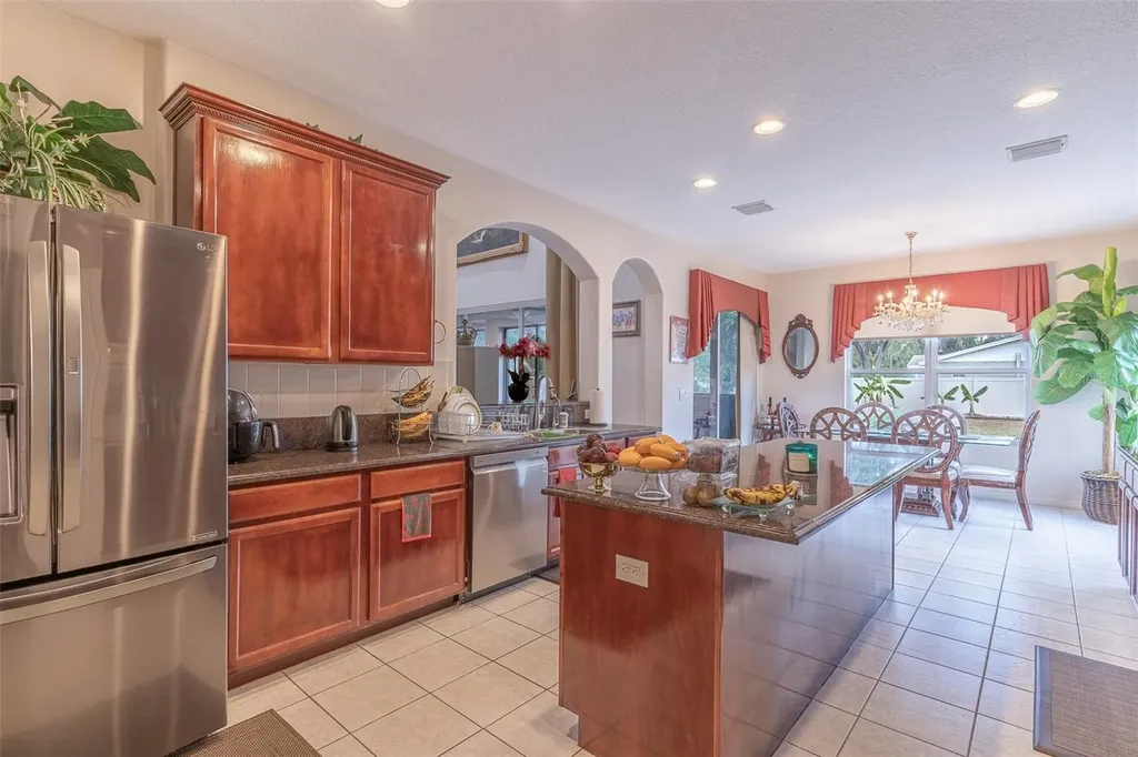 915 Hickory Fork Drive Seffner FL 33584