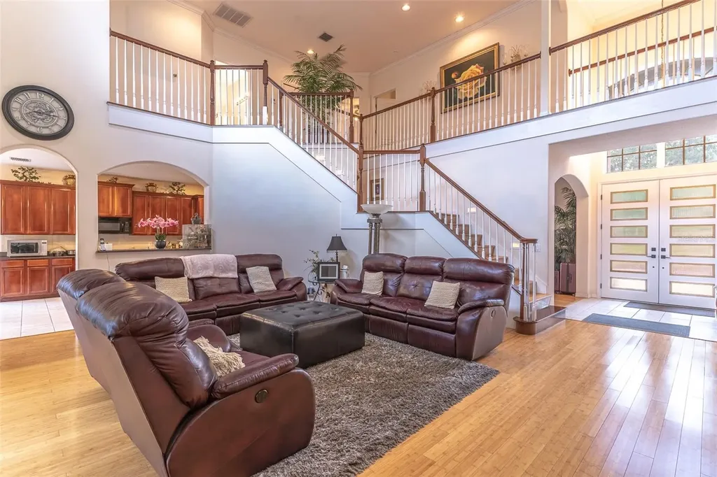 915 Hickory Fork Drive Seffner FL 33584