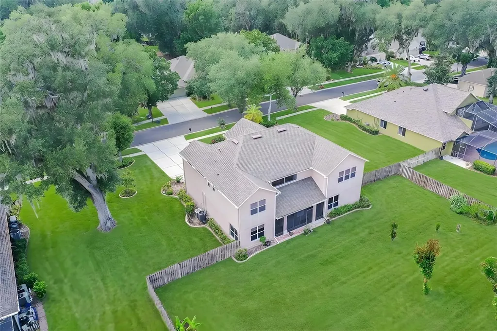 915 Hickory Fork Drive Seffner FL 33584