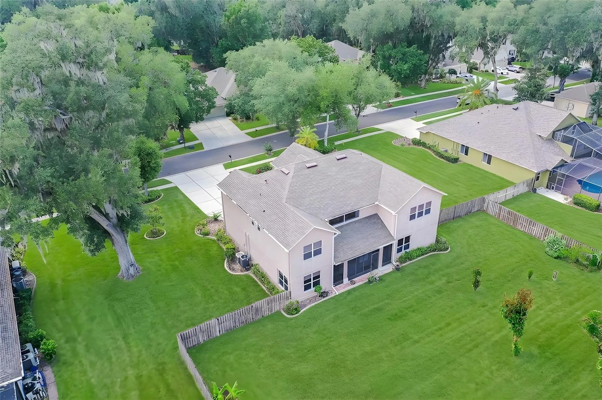 915 Hickory Fork Drive Seffner FL 33584