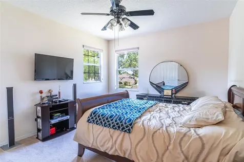 915 Hickory Fork Drive Seffner FL 33584