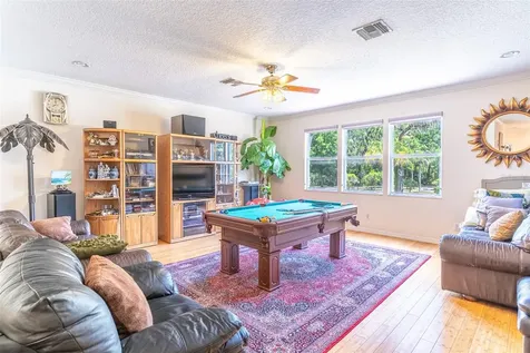 915 Hickory Fork Drive Seffner FL 33584