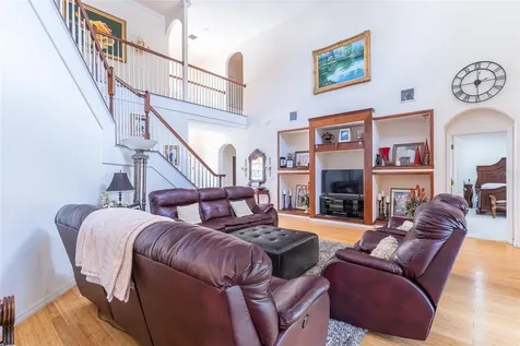 915 Hickory Fork Drive Seffner FL 33584