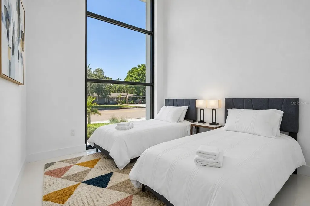 2441 Webber Street Sarasota FL 34239