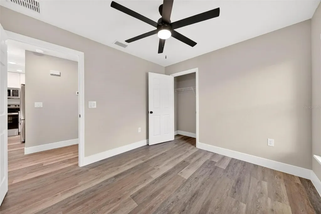 32635 Vista Avenue Leesburg FL 34788