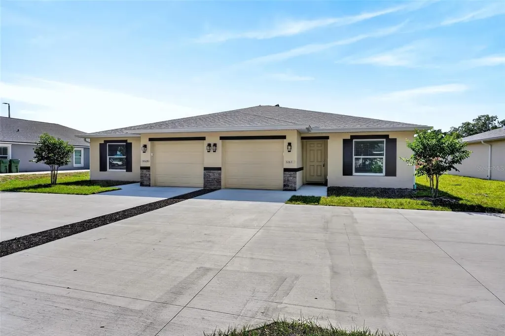 32635 Vista Avenue Leesburg FL 34788