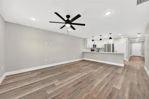 32635 Vista Avenue Leesburg FL 34788
