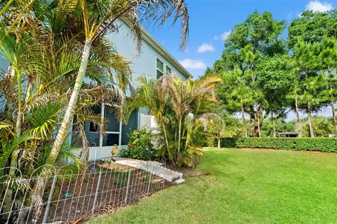 6612 Citrus Creek Lane Tampa FL 33625