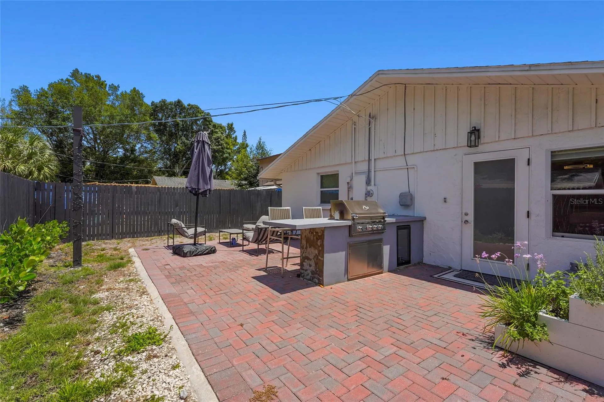 831 Winter Garden Drive Sarasota FL 34243