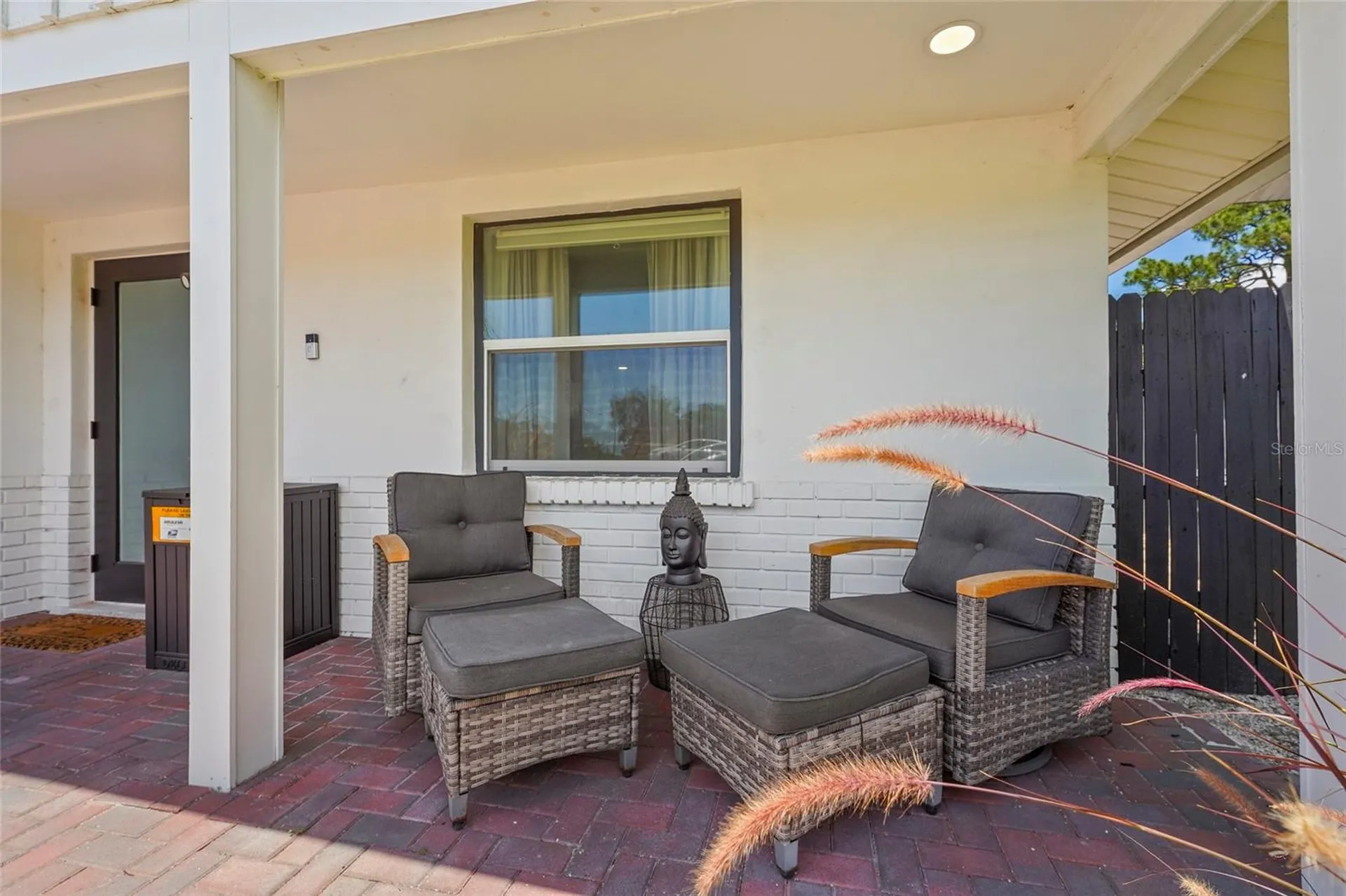 831 Winter Garden Drive Sarasota FL 34243