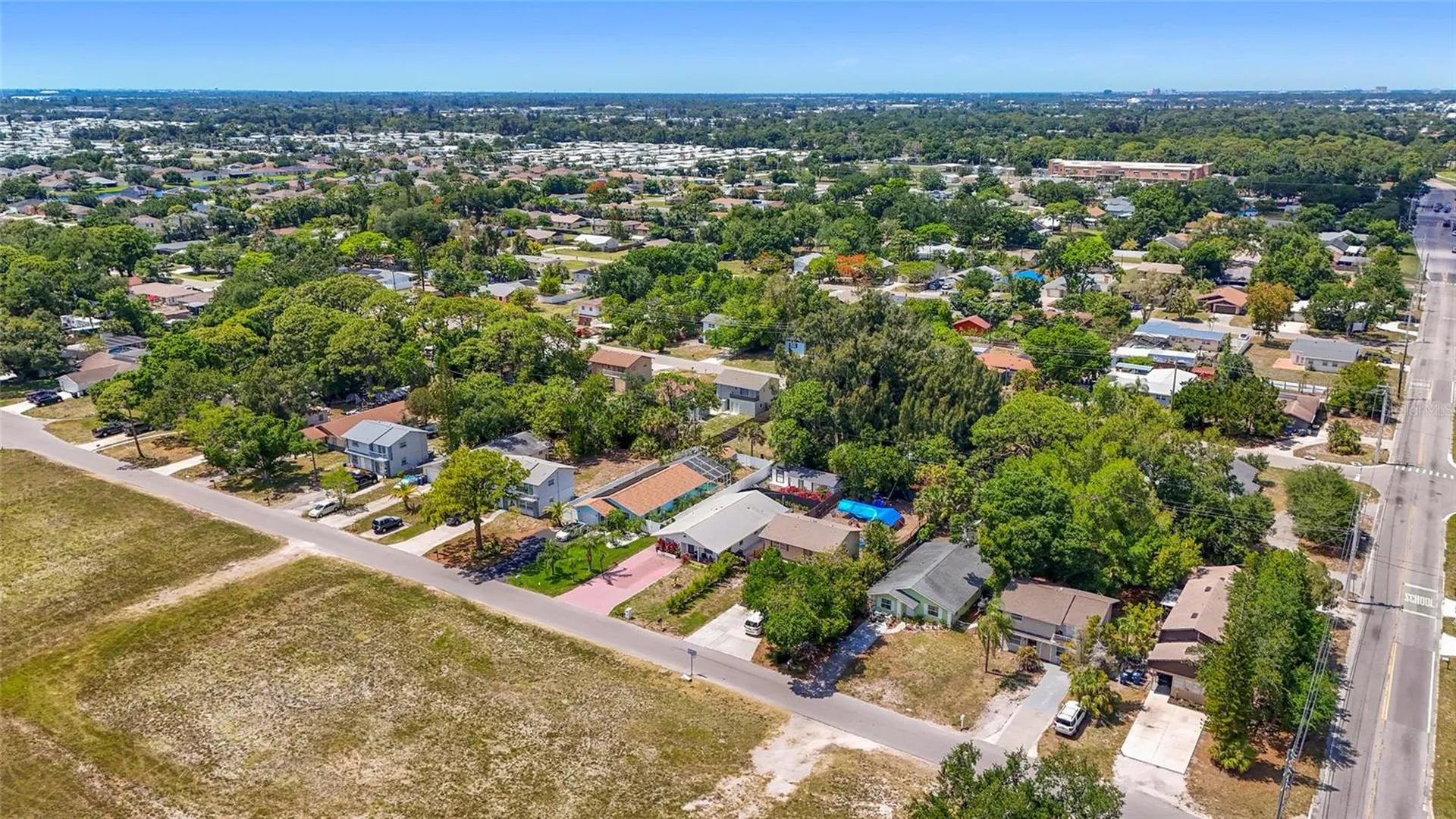 831 Winter Garden Drive Sarasota FL 34243
