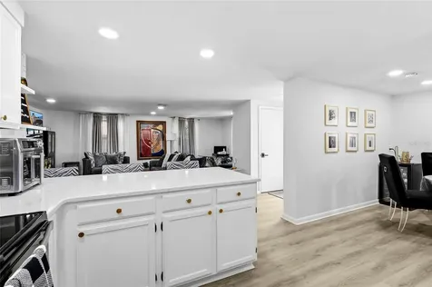 831 Winter Garden Drive Sarasota FL 34243