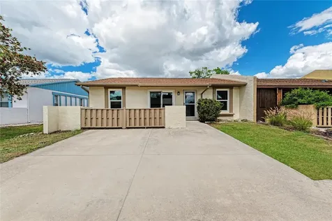 4110 39th Ave W Bradenton FL 34205