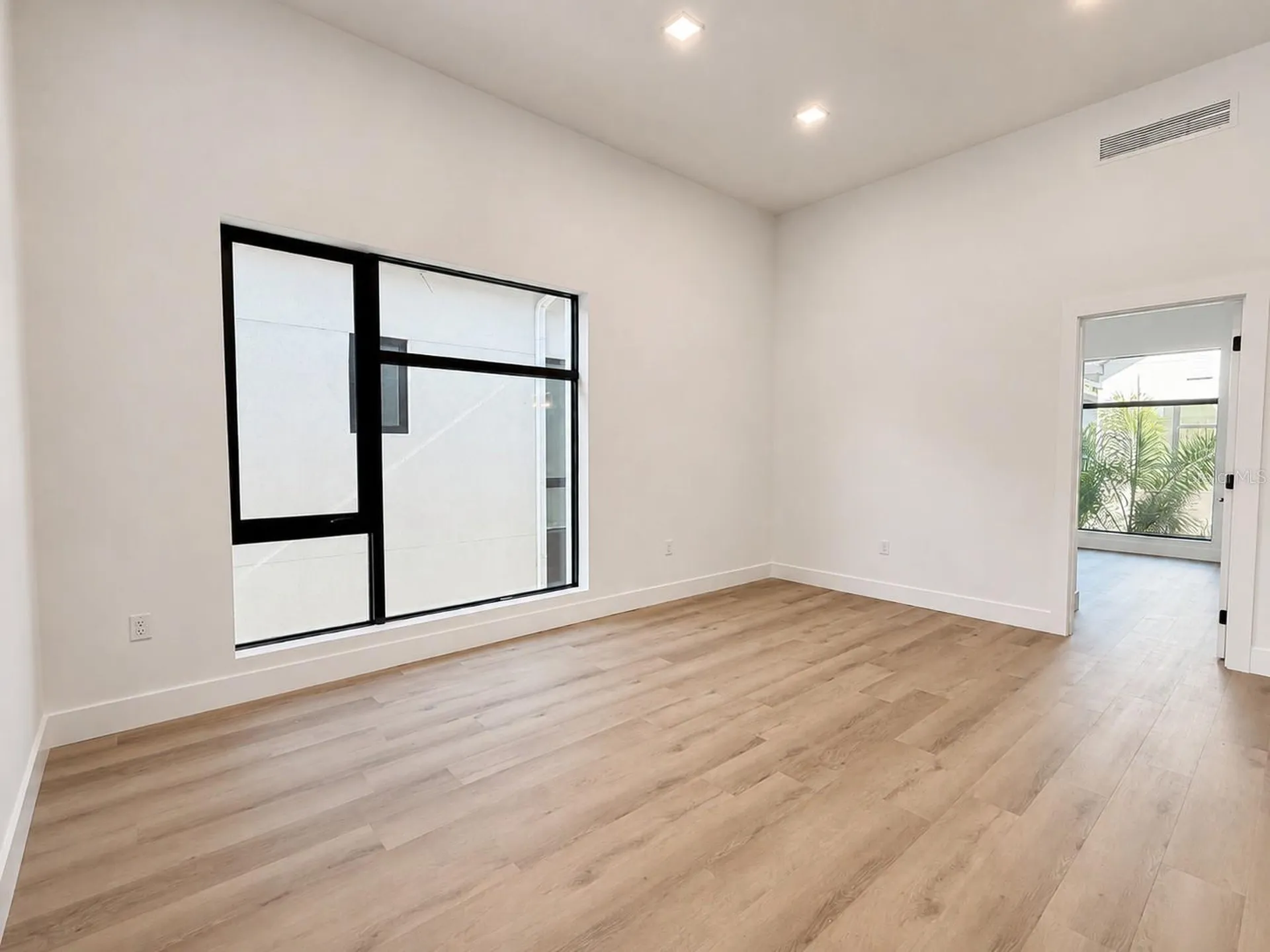 106 36th St N 1st Avenue N St Petersburg FL 33713