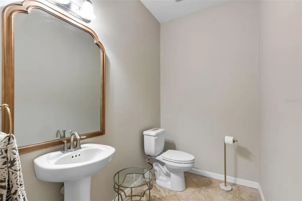 1372 Riserva Lane Palm Harbor FL 34683