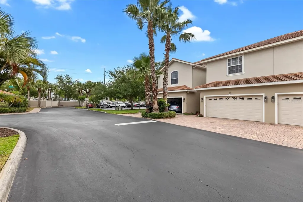 1372 Riserva Lane Palm Harbor FL 34683