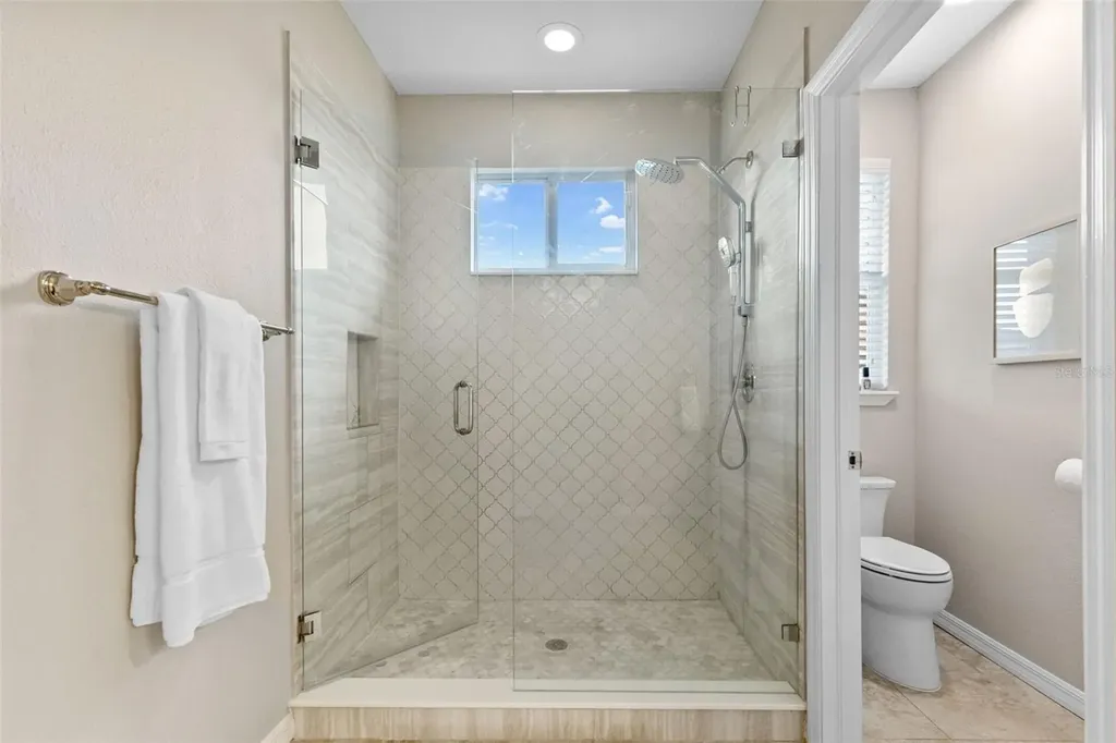 1372 Riserva Lane Palm Harbor FL 34683