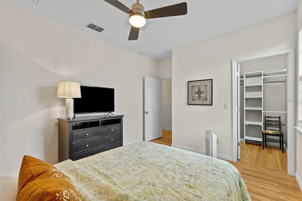 1372 Riserva Lane Palm Harbor FL 34683