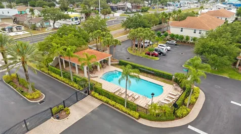 1372 Riserva Lane Palm Harbor FL 34683