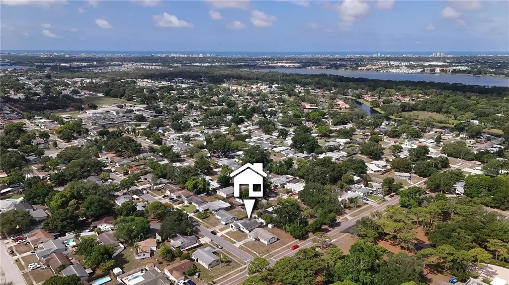 8974 91st Street Seminole FL 33777