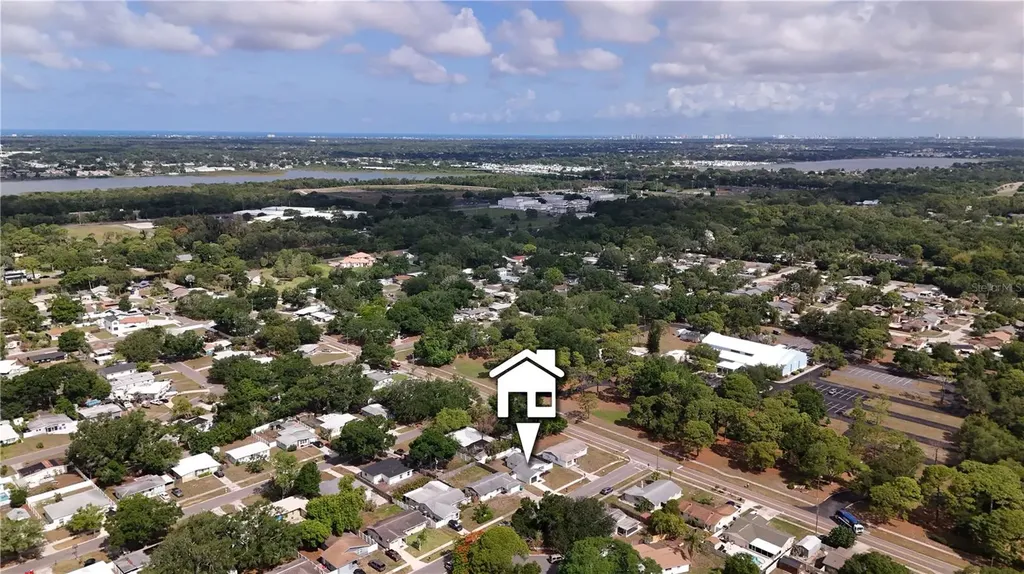 8974 91st Street Seminole FL 33777