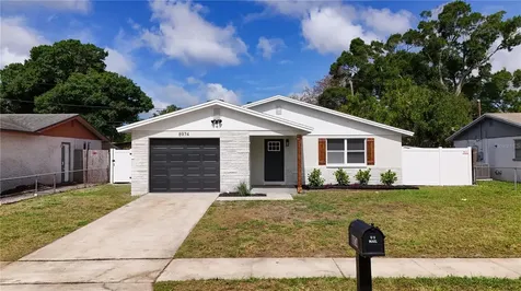 8974 91st Street Seminole FL 33777