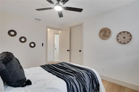 8974 91st Street Seminole FL 33777