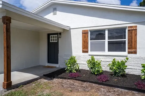 8974 91st Street Seminole FL 33777