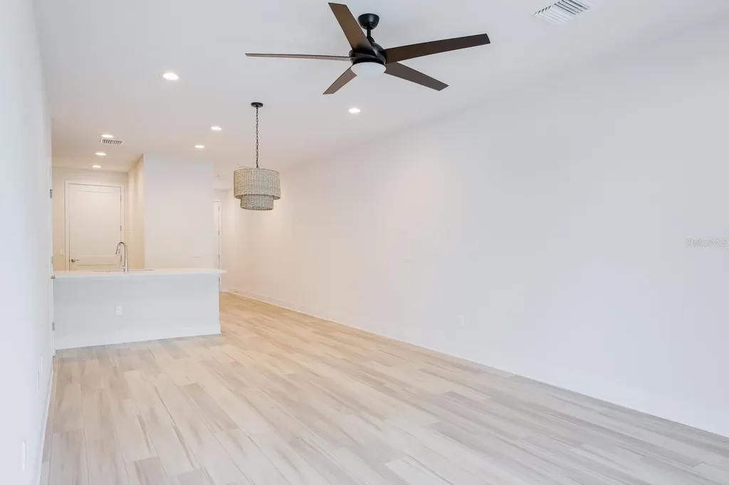 408 Finn Way Dunedin FL 34698