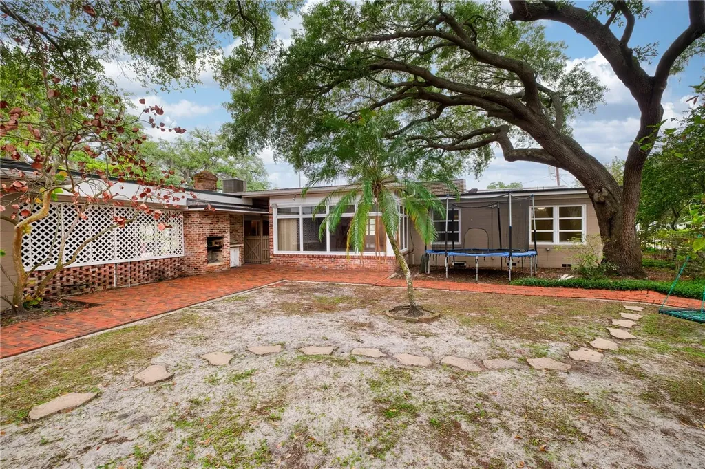 4 E Harvard Street Orlando FL 32804
