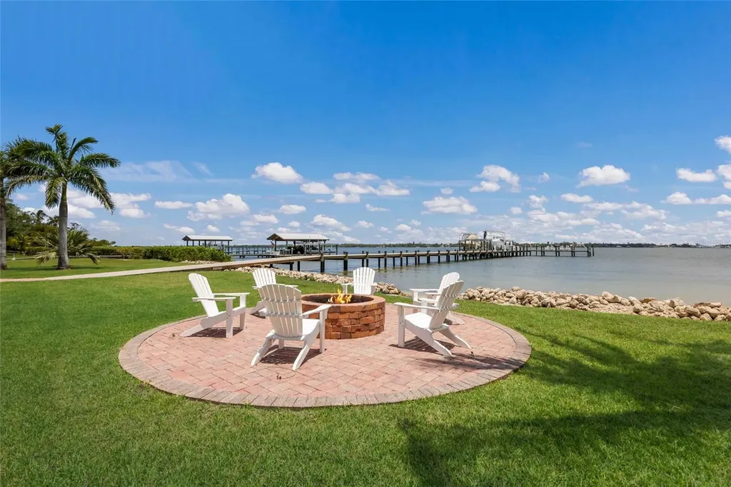 1707 71st Street NW Bradenton FL 34209