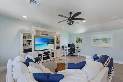 1707 71st Street NW Bradenton FL 34209