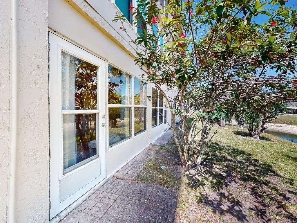 940 Virginia Street Dunedin FL 34698