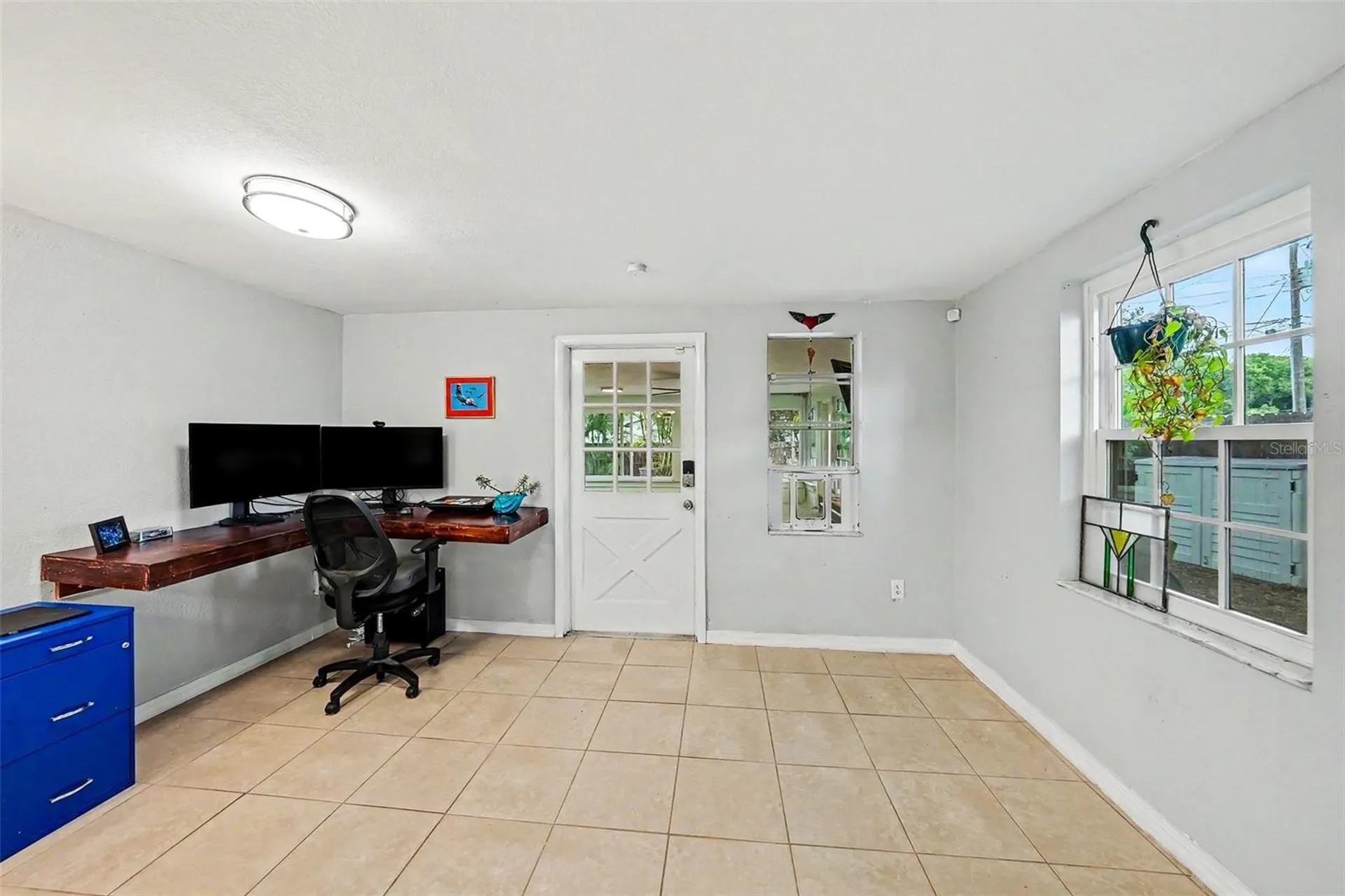 3901 13th Avenue N St Petersburg FL 33713